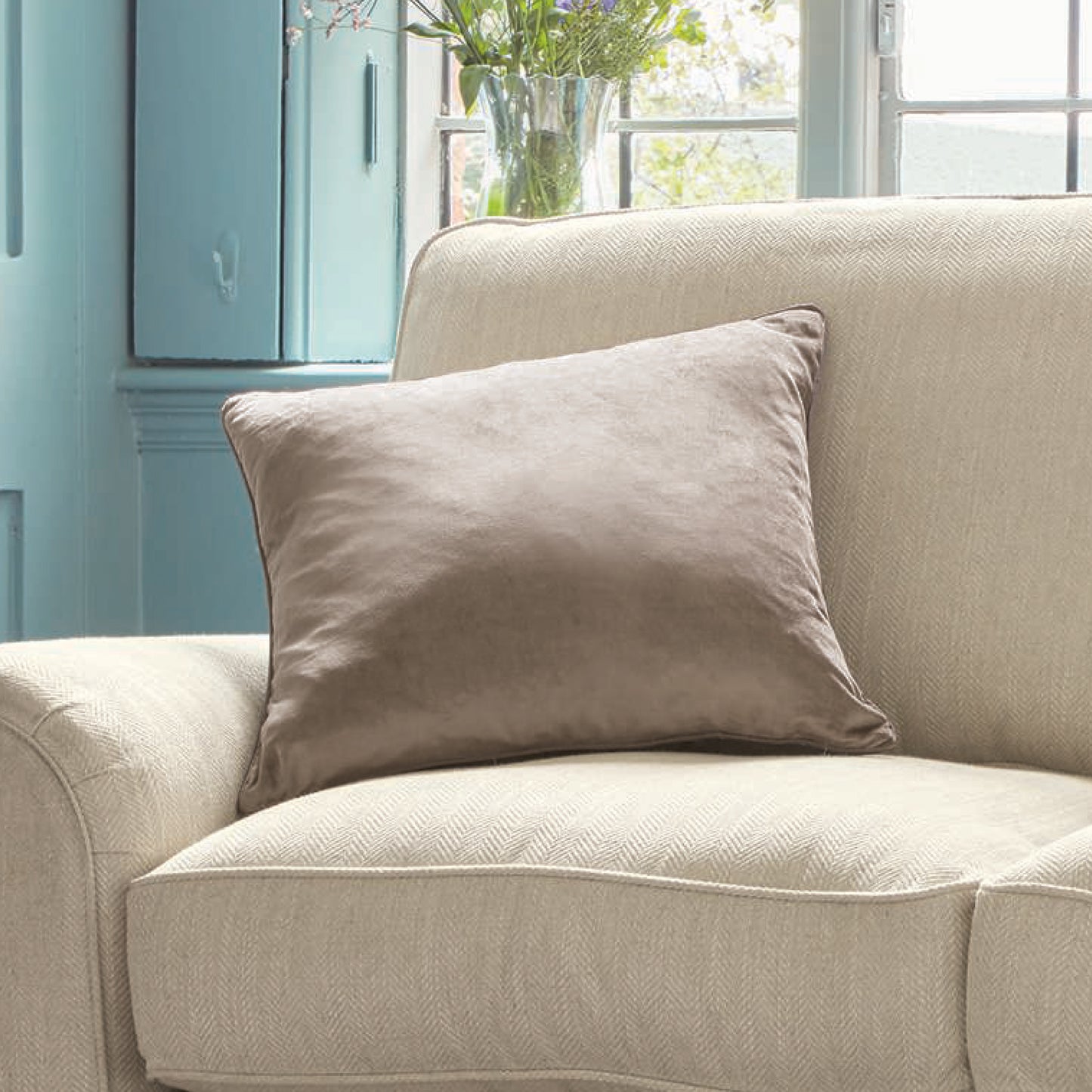 Nigella Velvet Feather Cushion