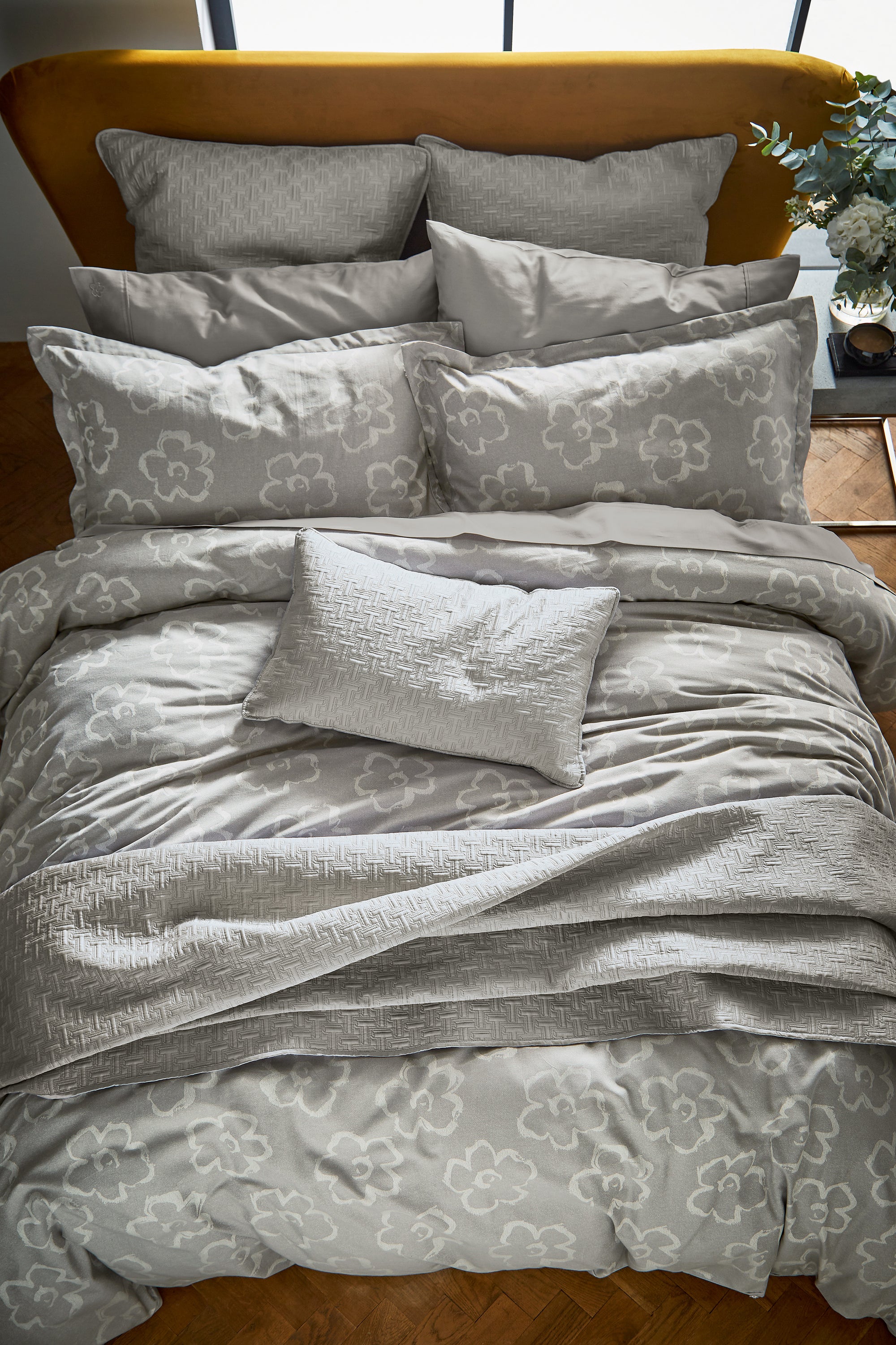 Magnolia Jacquard Duvet Cover